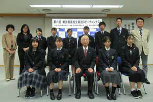 第6回新潟県高校生英語スピーチコンテストを開催しました 新潟国際情報大学 つなぐ つなげる つながる