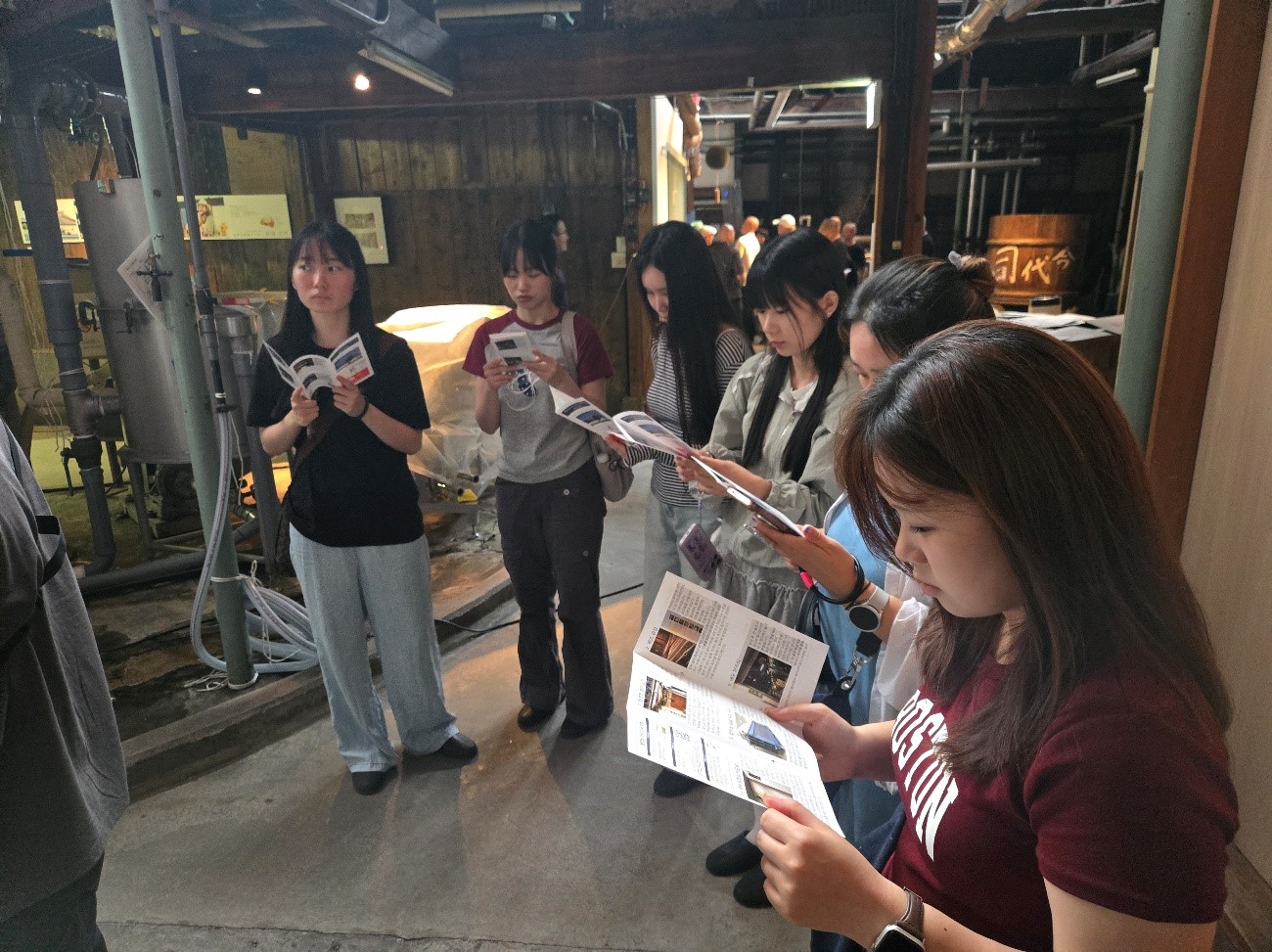 酒蔵見学の様子1